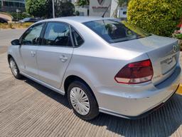 vehicle_4