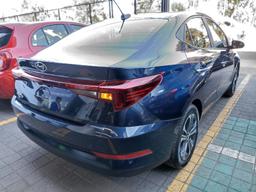vehicle_4