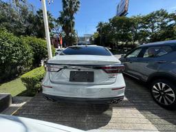 vehicle_4