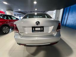 vehicle_3