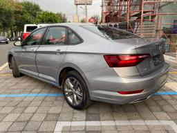 vehicle_4