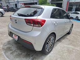 vehicle_5