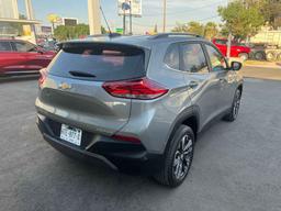 vehicle_3