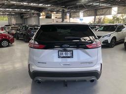 vehicle_4