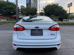 vehicle_4