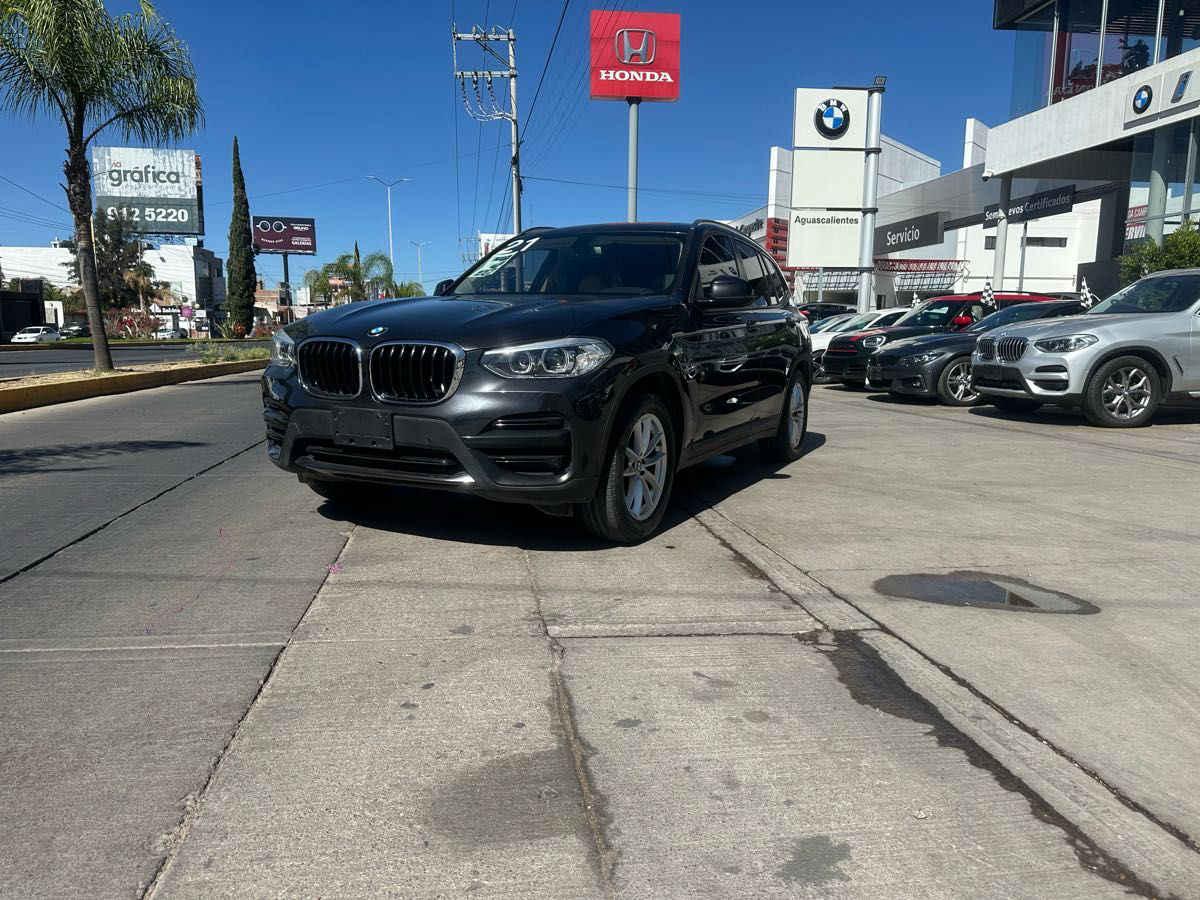 Imagen principal del vehículo