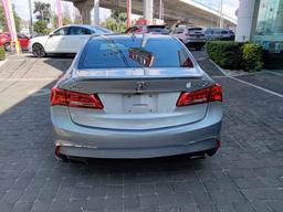 vehicle_4