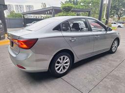 vehicle_5