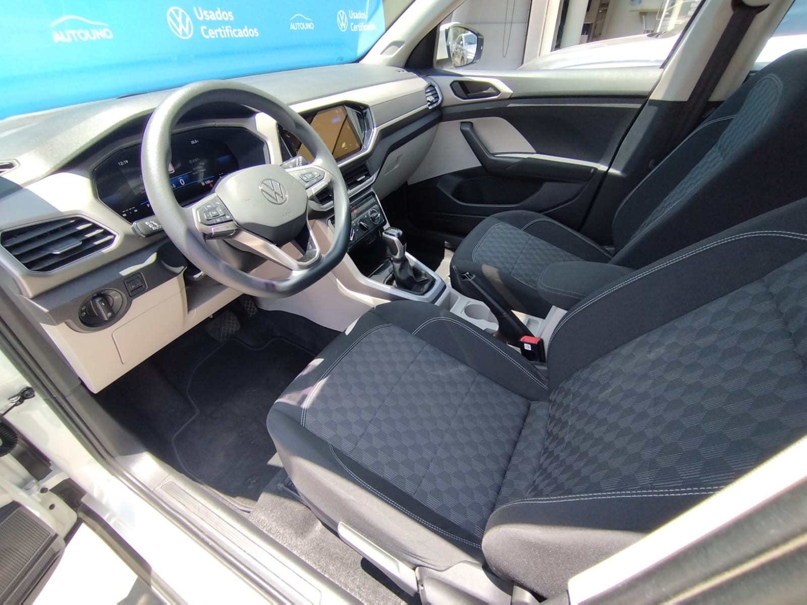Banner 12