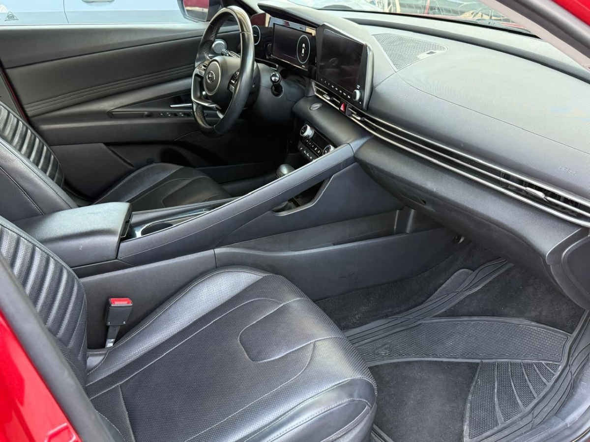 Banner 12